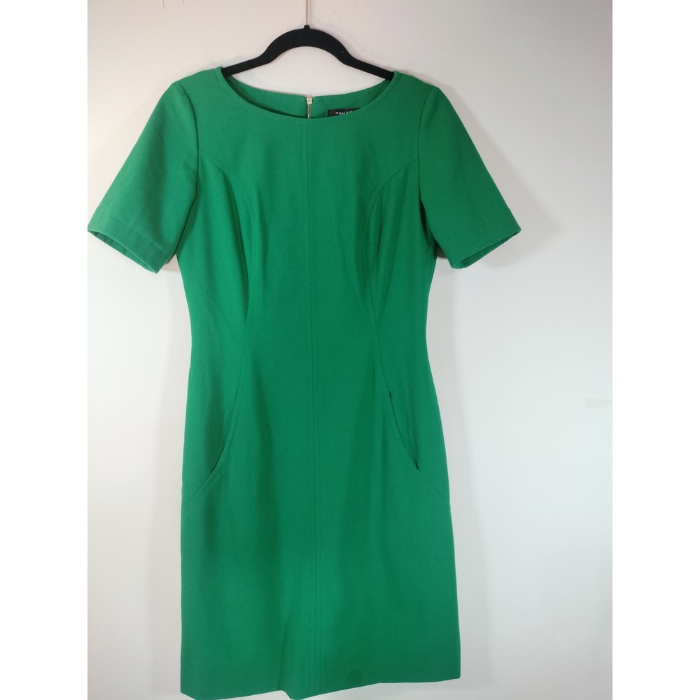 Tahari Arthur S Levine Green Sheath Dress Short Sleeve with Pockets!